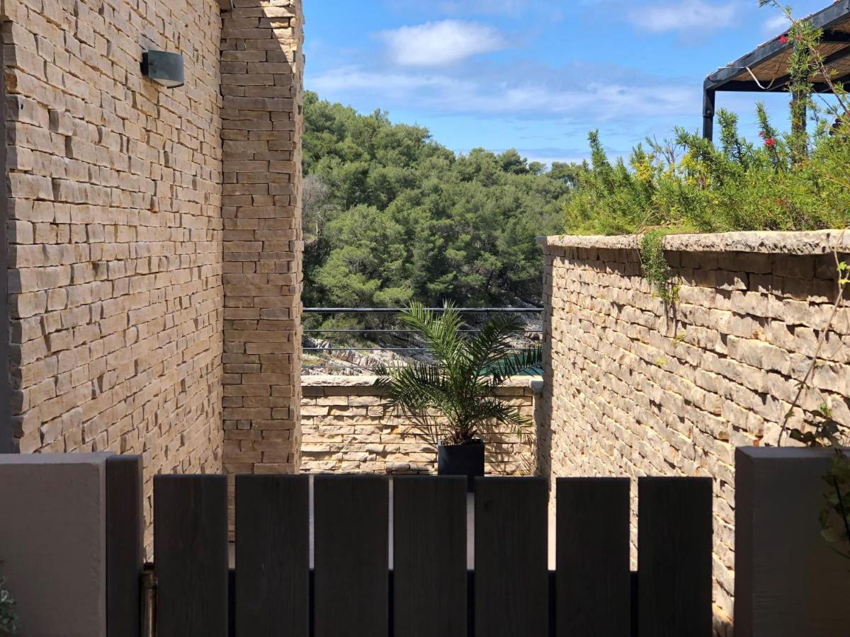Little Green Bay Hotel Hvar Island Exterior photo